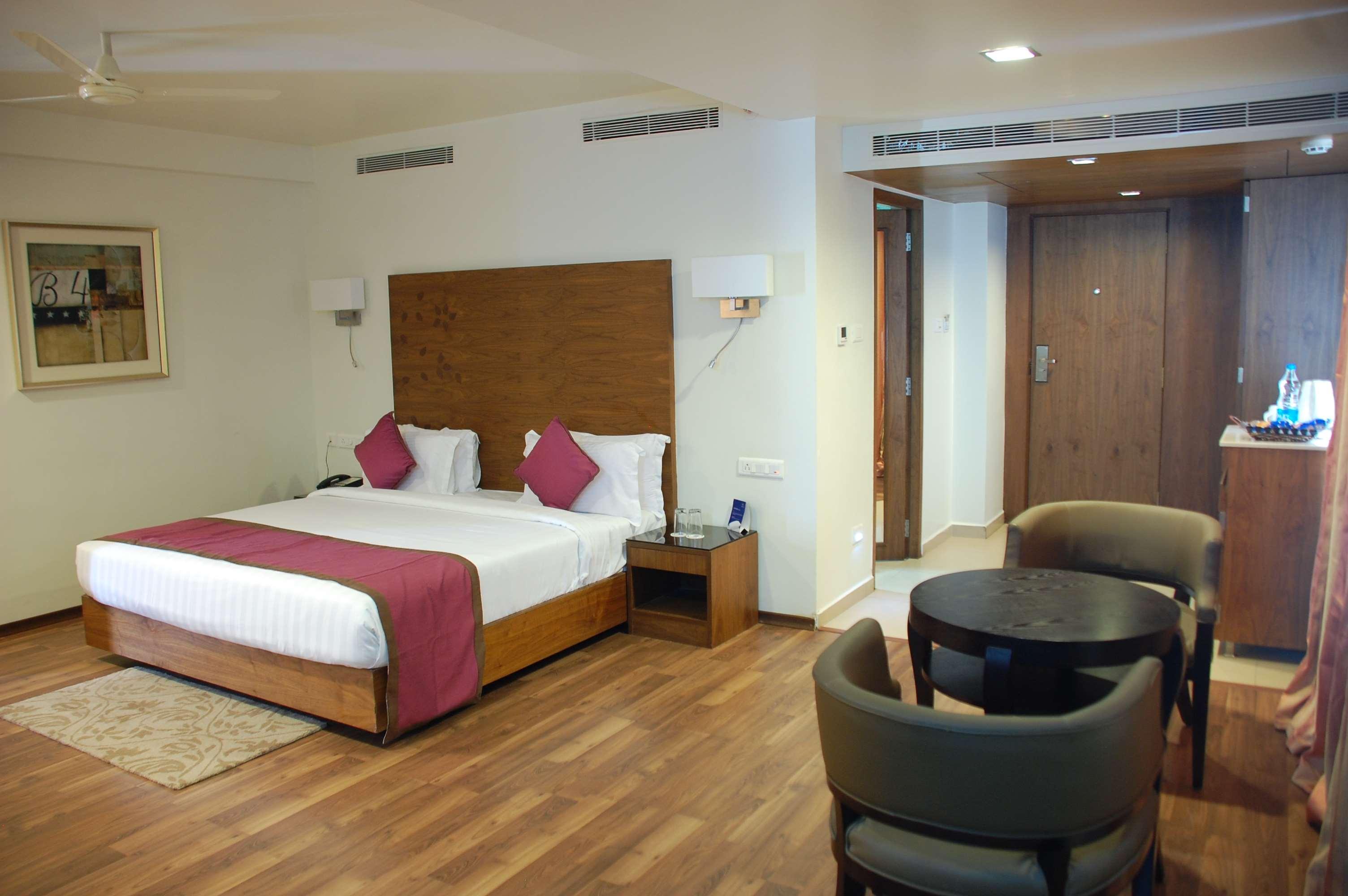Best Western Ramachandra Visakhapatnam Exteriör bild
