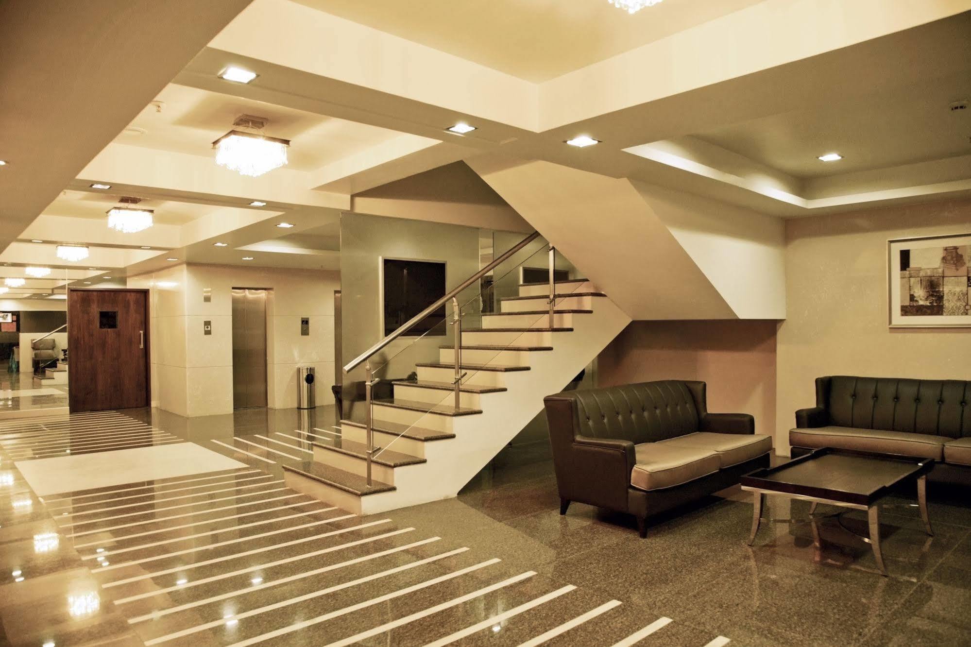Best Western Ramachandra Visakhapatnam Exteriör bild